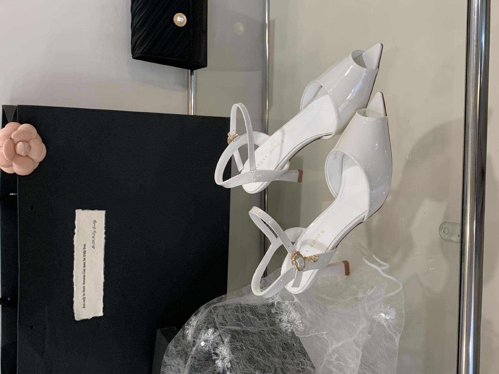 Women`s Patent Leather Pointed Toe Open