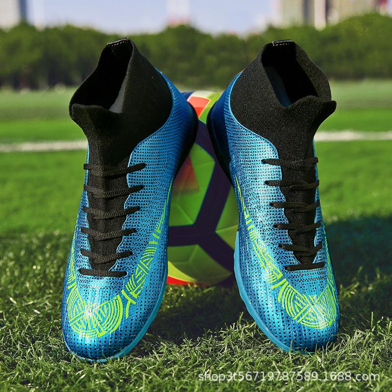 

Футбольные бутсы большого размера 46-49 с высокими длинными шипами для искусственной травы - для мальчиков и девочек 49