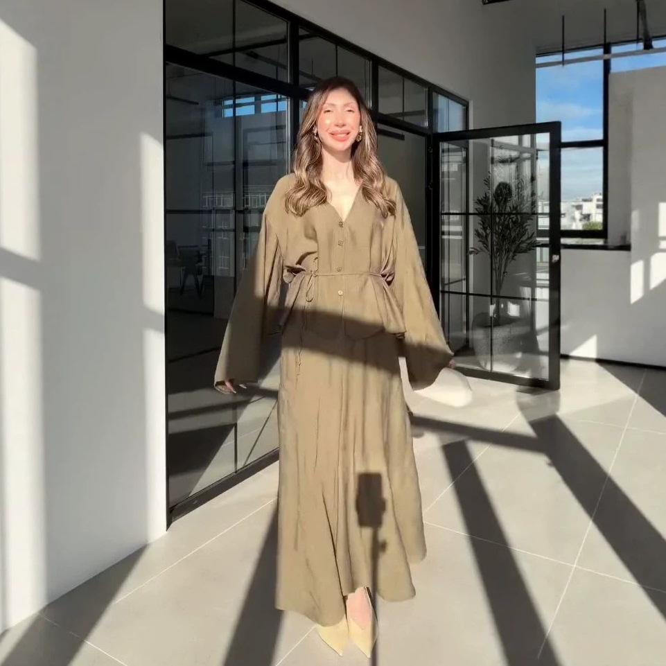 European and American Amazon Women's New V-Neck Long Sleeve Lotus Leaf Edge Waist Top Wide Pendulum Long Skirt Temperament Set