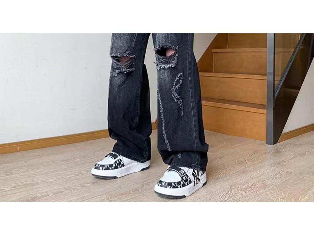 Pánské retro džíny s trháním - Volný střih, Pohledný high street styl, Všestranné široké rovné nohavice