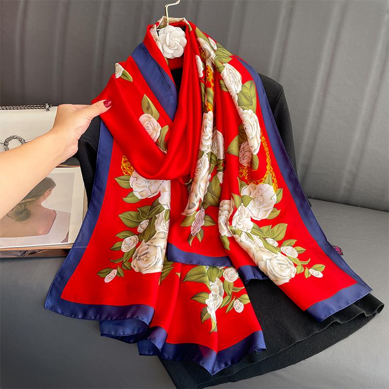 Silkeskjerf Dame Luksusmerke Hijab Skjerf Blomstret Foulard Femme Sjal Wraps Silke Bandana Hodeskjerf Hijab Strandponcho