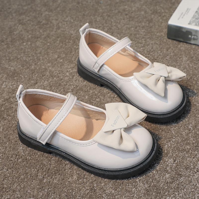 Księżniczka Wszechstronne Płytkie Mokasyny Czarna Kokarda Brytania PU 2024 Wiosna i Jesień Nowe Czarne Dziewczęce Mokasyny na Rzep Okrągły Nosek