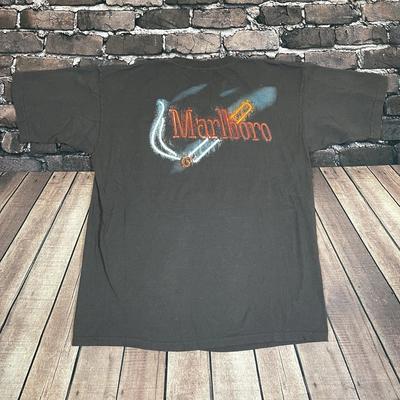 Vintage Marlboro Zigaretten Neonlicht Grafik T-Shirt für Erwachsene Einheitsgröße USA - SELTEN