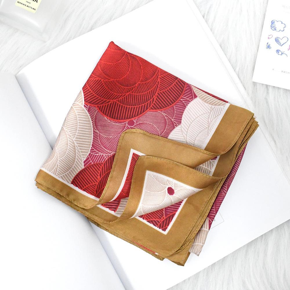 Dámská nová módní simulace atmosféry Hedvábný šátek Ochrana krku Šátek Jaro Léto Podzim Čtvercový šátek