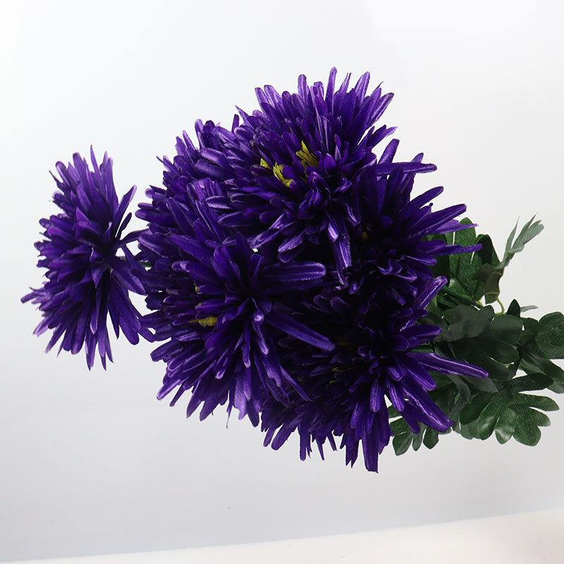 Simulated Flower With 7 Heads Of Flat Chrysanthemums, Decorated With Bundles Of Fake Flowers