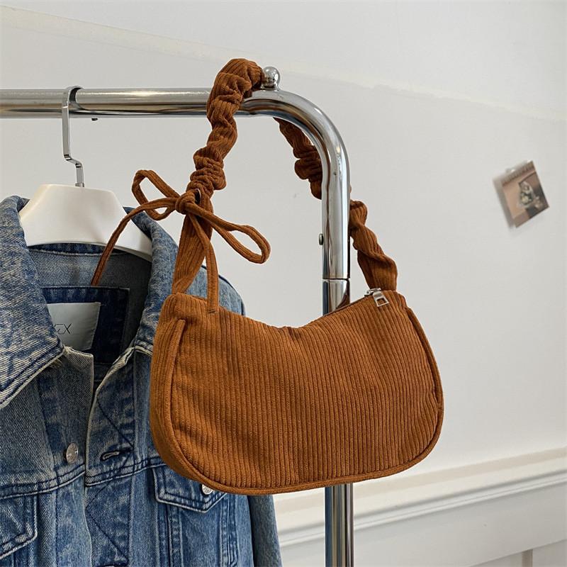 Chic One Shoulder Canvas Bag For Women Perfect For School And Daily Commuting Needs