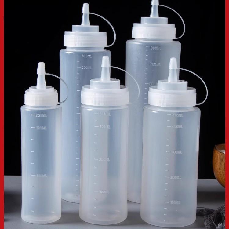 

Transparent Plastic Pointed Tip Squeeze Bottles for Tomato Salad Dressing - Set for Commercial Use 240ml