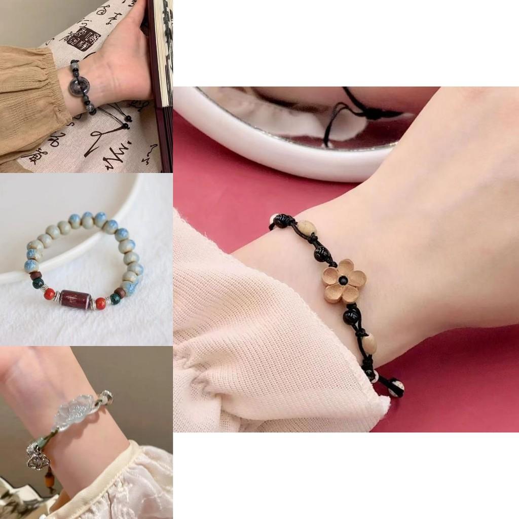 Chic Vintage Inspired Beaded Bracelet Featuring Sophisticated Geometric Shapes For Ladies