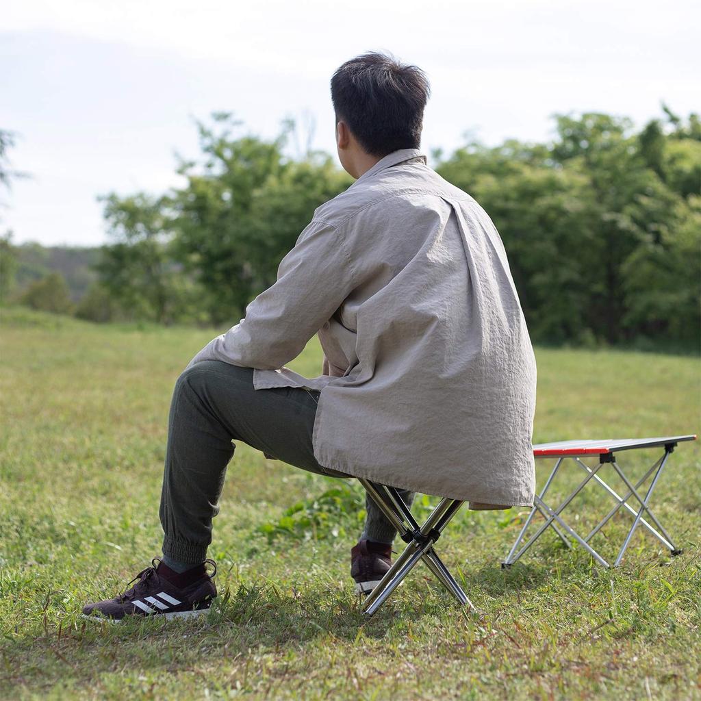 KVASS Outdoor Folding Weight Stainless Ultra with Storage Ideal for and Brown Chair, Compact, 80-100kg Capacity, Steel, Lightweight, Bag, Camping,