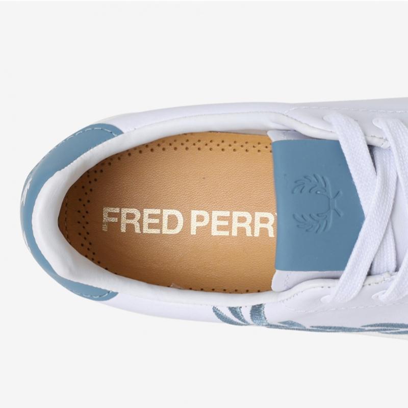 Fred Perry Unisex Leather Shoes B721 Laurel Logo