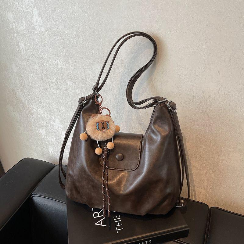 High-End Retro Large-Capacity Women's Backpack Tote for Autumn/Winter 2025