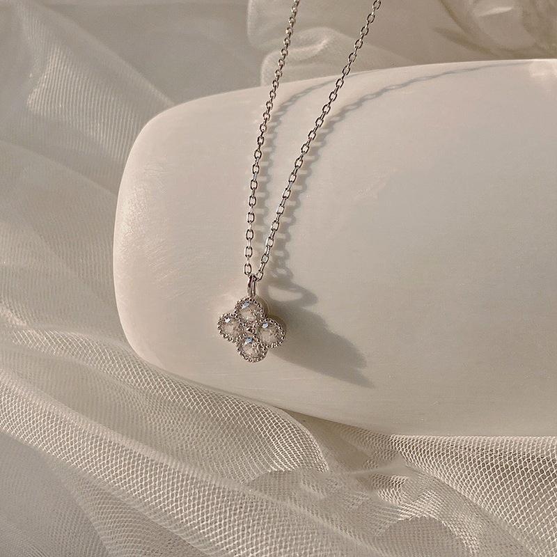925 Silver Clover Necklace for Women , French Style , Diamond & Zircon Inlay , Elegant Daily Wear , Party Jewelry