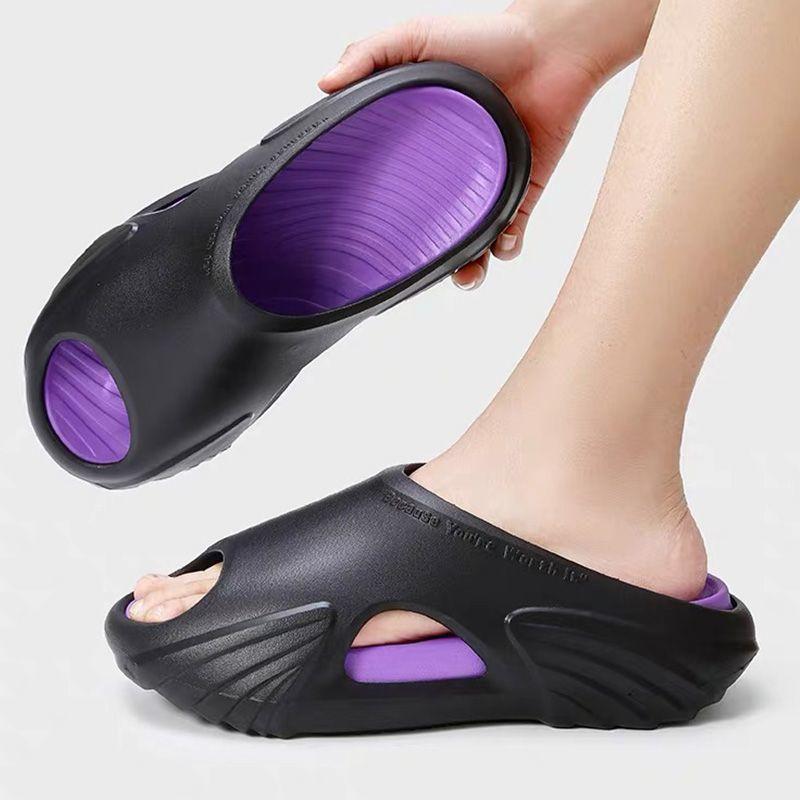 

Новый тип спортивных тапочек на толстой подошве для мужчин, которые можно носить на улице летом, с повседневным и домашним дизайном, с мягкой противоскользящей подошвой для пляжа 44-45 фиолетовый