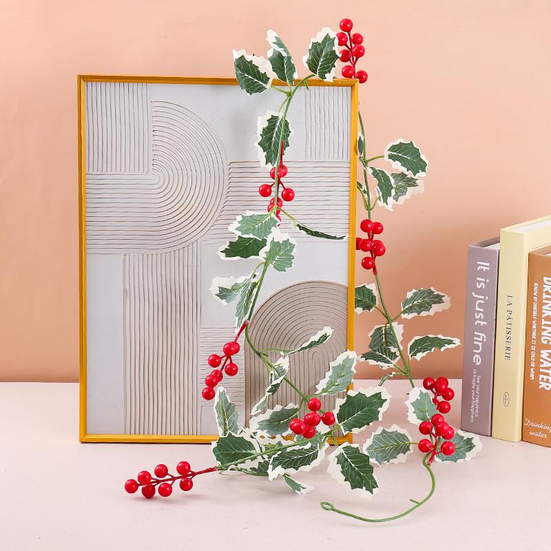 Christmas Decorative Faux Vine With Red Fruit For Holiday Home Decor