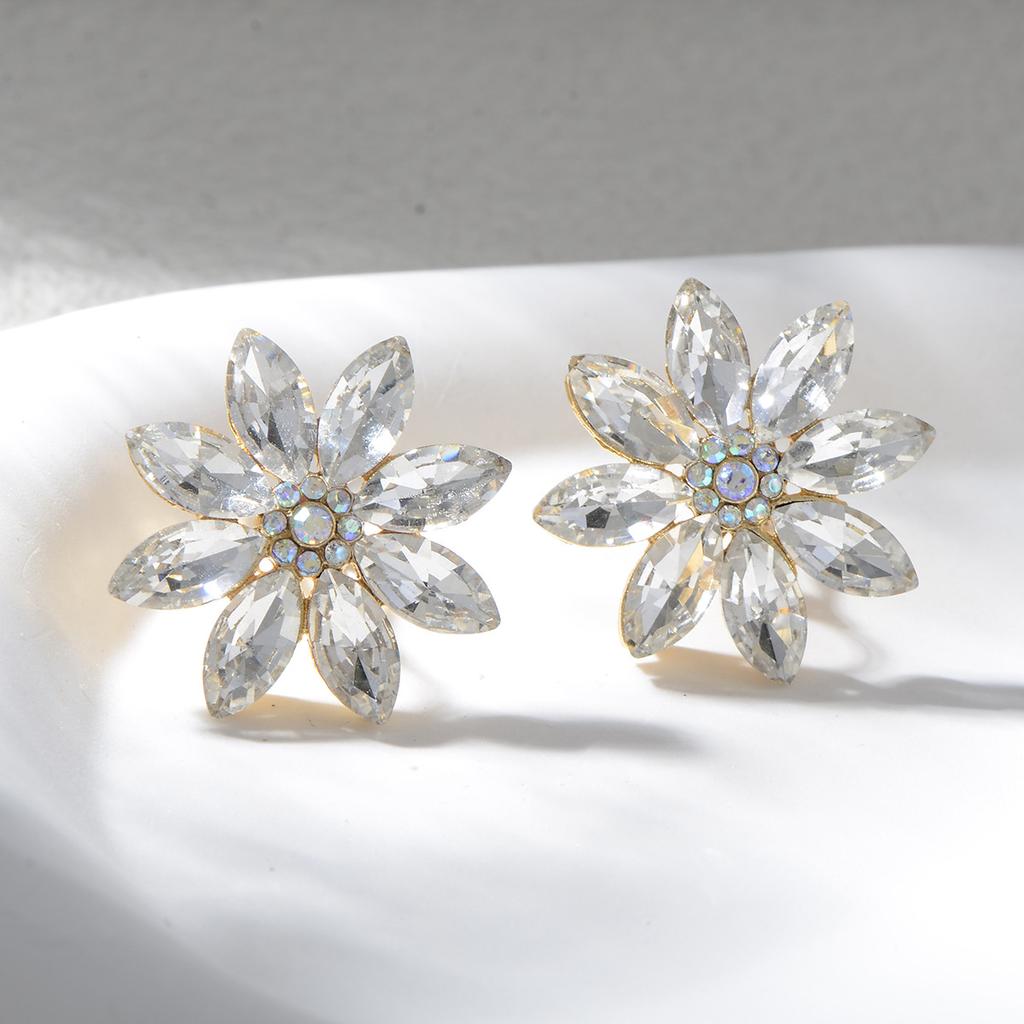 Vintage Light Luxury Colorful Diamond Sunflower Ear Clips High End Crystal Earrings Elegant Evening Party Jewelry