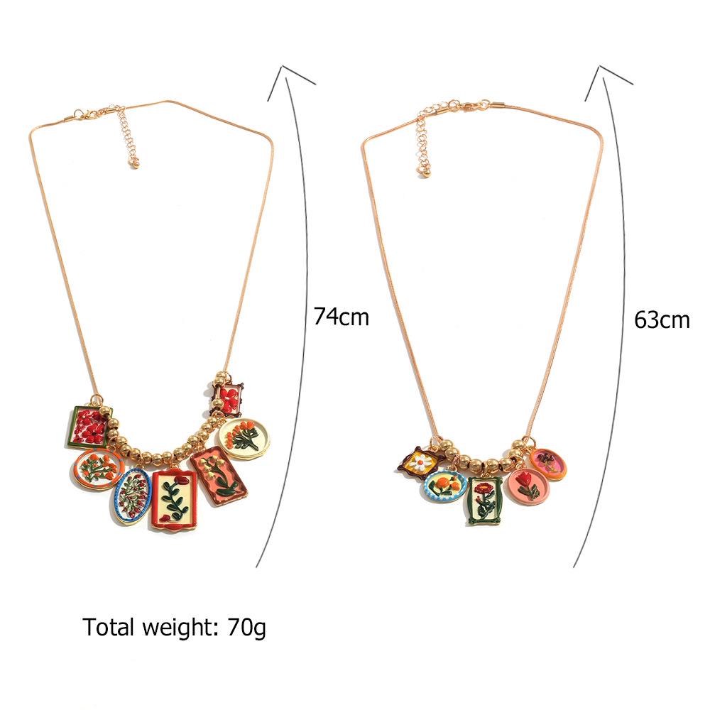 Retro Floral Oil Painting Enamel Necklace with Multi-layer Design