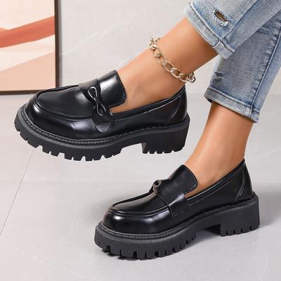 Commerce extérieur grande taille petites chaussures en cuir 2024 printemps nouveau rétro bout rond mocassins plateforme muffin étudiant chaussures simples femmes
