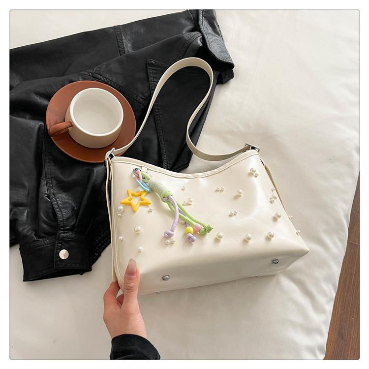 

Versatile Korean version 2025 spring new fashion vegetable basket women s large-capacity commuting niche hand carry tote child and mother bag белый