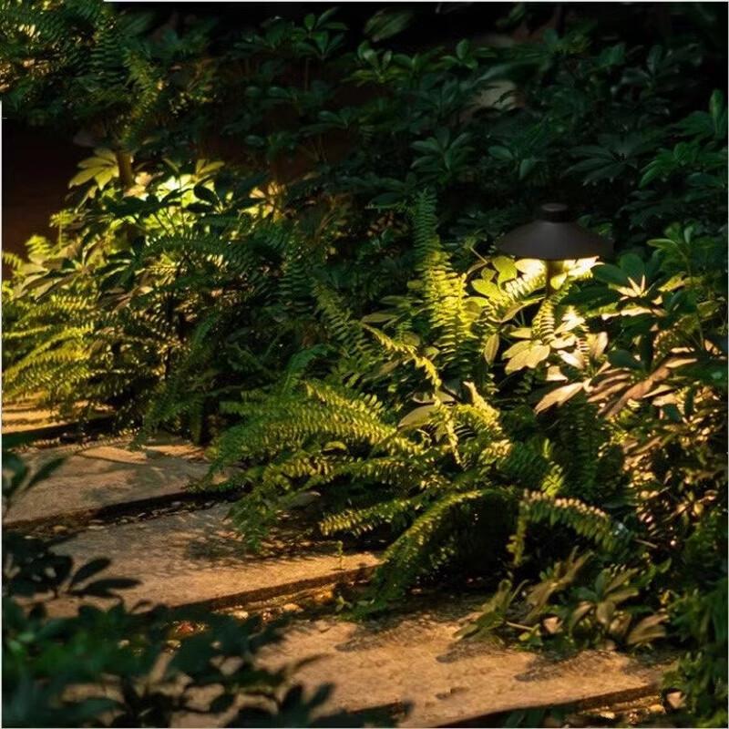 UOSU Outdoor Solar Garden Light