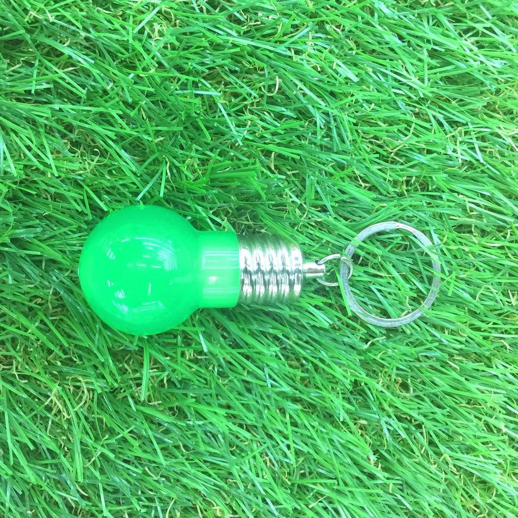 Fahsion Bunte wechselnde LED-Taschenlampe, Mini-Leuchtmittel, Schlüsselanhänger, kreatives Spielzeug, Geschenk