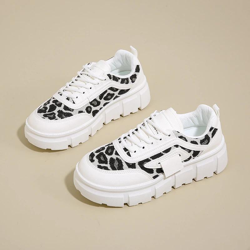 

Женские ботильоны 2025 Весенняя мода Повседневная леопардовая обувь для женщин Платформа Женские кроссовки Низкий верх Шнуровка Tenis Feminino 35 белый