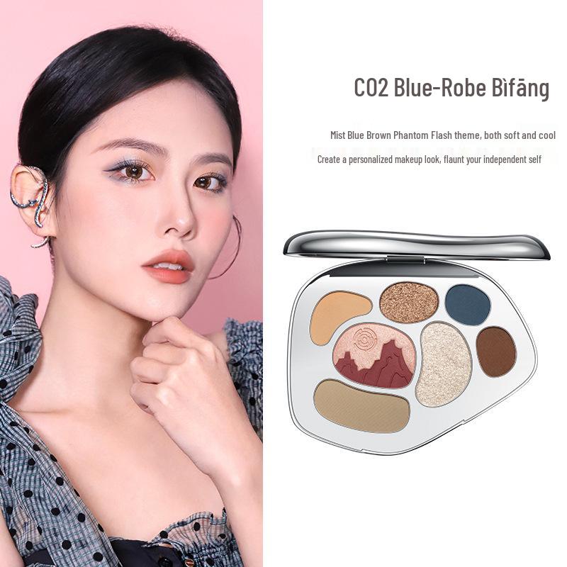 **Karing Shan Hai Jing All-in-One Eyeshadow Palette: Pearl, Matte Earth Tones & Blush** 8.5g