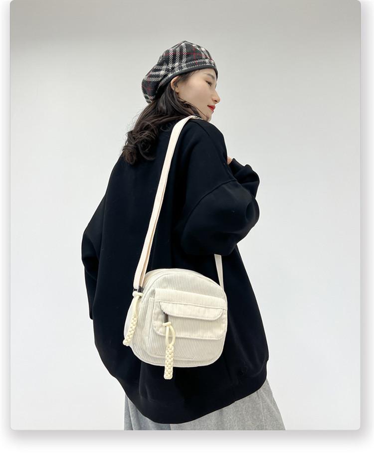 Torba na ramię i crossbody z sztruksu na wiosnę 2024 dla dziewcząt - Styl kampusowy, Jednolity kolor, Mała, Modna