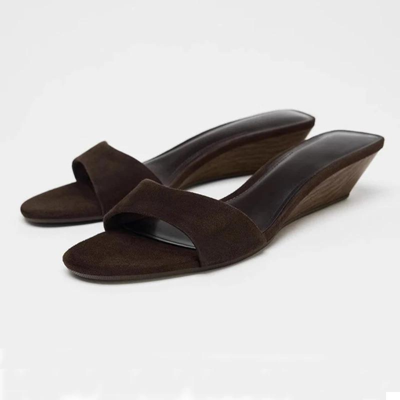 Keilabsatz Damen Hausschuhe Mode Sandalen mit Absatz Kleid Frau Pumps 2025 Sommer Neu Strand Zehentrenner Designer Sandalias De Mujer