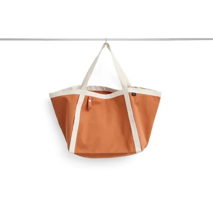 Everyday Sports Bag M (Burnt Orange)