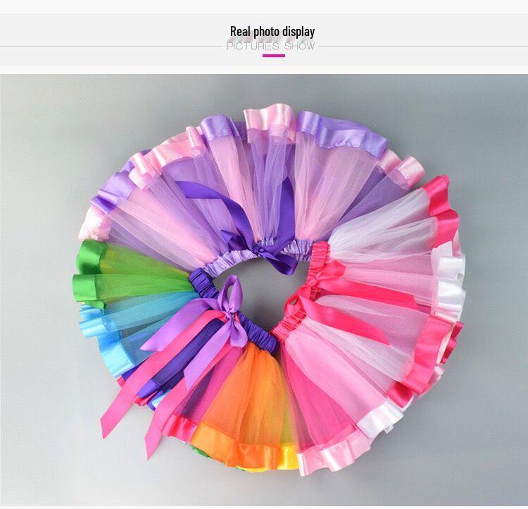 Tęczowa Puszysta Spódniczka Tiulowa Dziecięca na Występ Taneczny - Krótka Spódniczka z Tiulu Dostępna w Magazynie