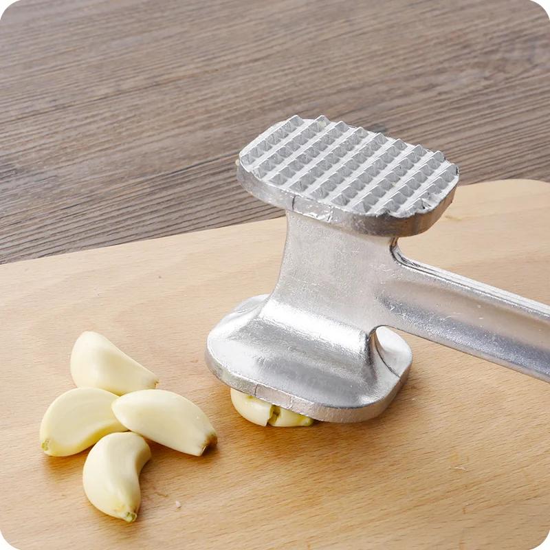 Meat Tenderizer Hammer Tool Dual-Sided Nails Meat Mallet Meat Hammer for Chicken with Aluminum Alloy Rubber Comfort Grip Handle