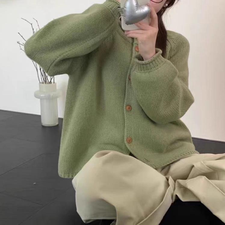 Korean Retro Button Knit Cardigan - Women's Casual Loose Fit with Rolled Edges and Raglan Sleeves for Autumn Winter