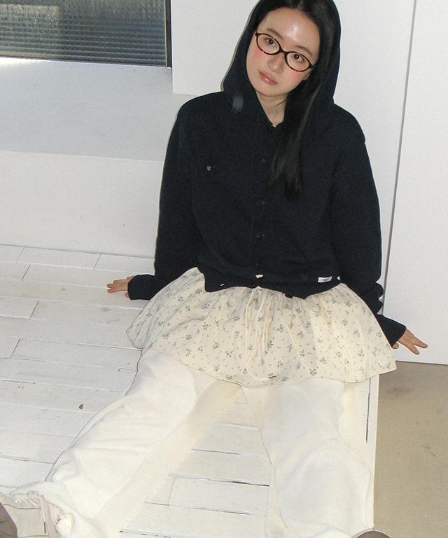 RONRON Layered Skirt Training Pants Ivory Flower