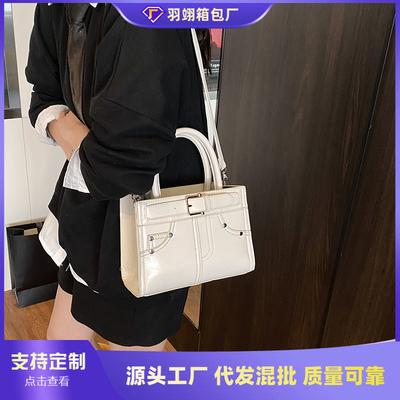 Beliebte kleine Tasche Damen Sommer neue Mode Umhängetasche tragbare kleine quadratische Tasche