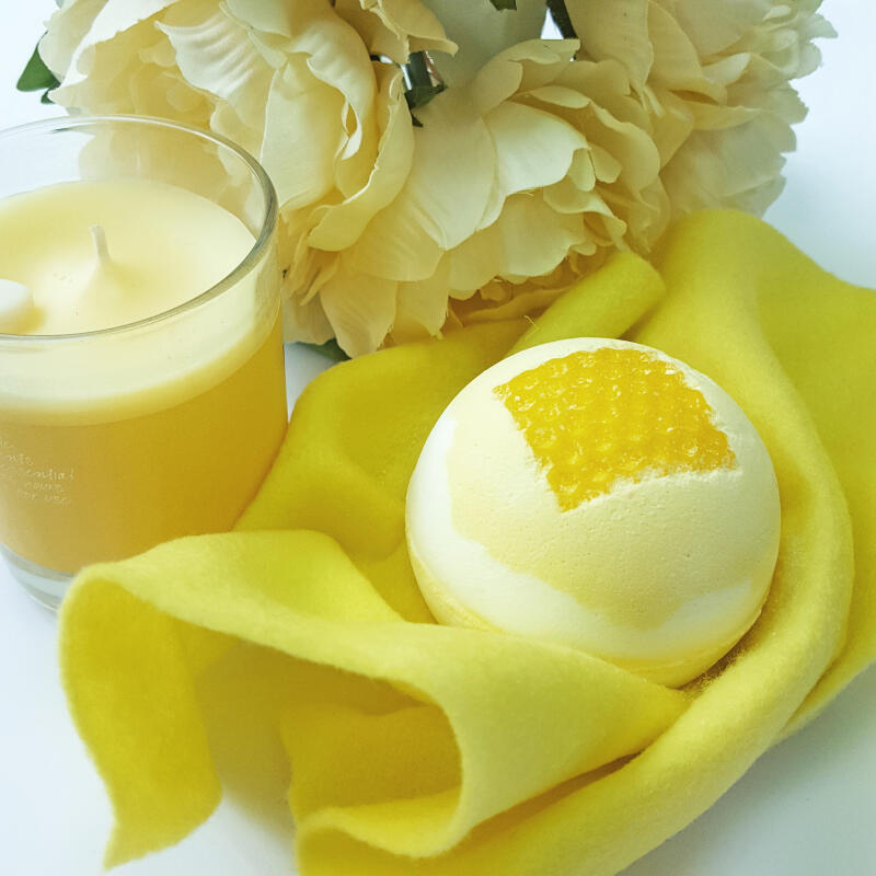 BOMP COSMETICS Бомбочка для ванны «Спокойной ночи, медовая»