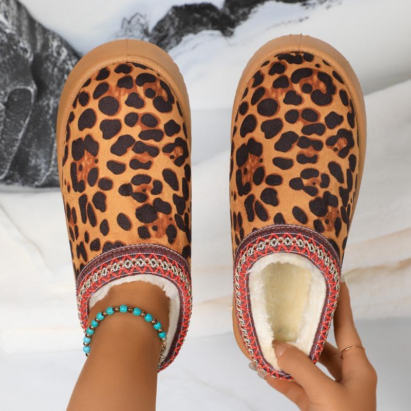 Large size women's autumn and winter new leopard print lace wind fashion snow boots half drag cotton shoes thickened cotton shoes