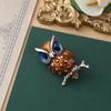 Spilla Femminile Vintage in Cristallo con Corona a Croce per Accessori Moda Regalo