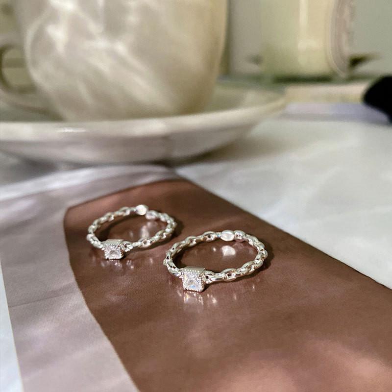 Korean Inspired Modern Pure Silver Ring For Women Stylish Versatile And