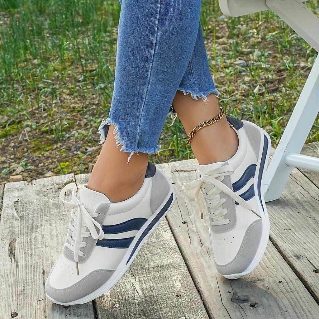 Ladies' Fashionable Contrasting Sports Shoes, Lightweight EVA Sole Skateboard Shoes, All Season Low Cut Lace Up Casual Shoes, Flat Head