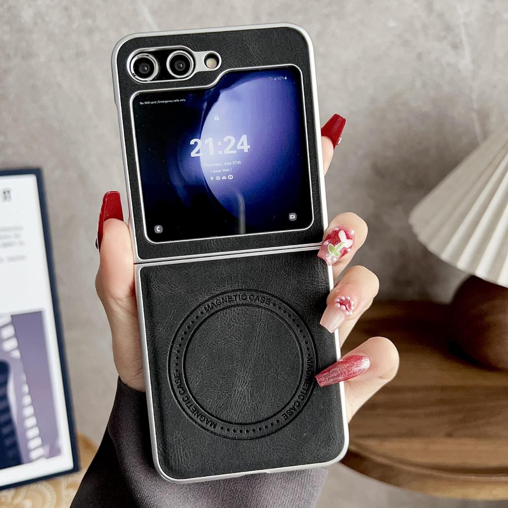 Magnetyczne etui Samsung Galaxy Z Flip7 Retro z fakturą Crazy Horse do Flip6/5