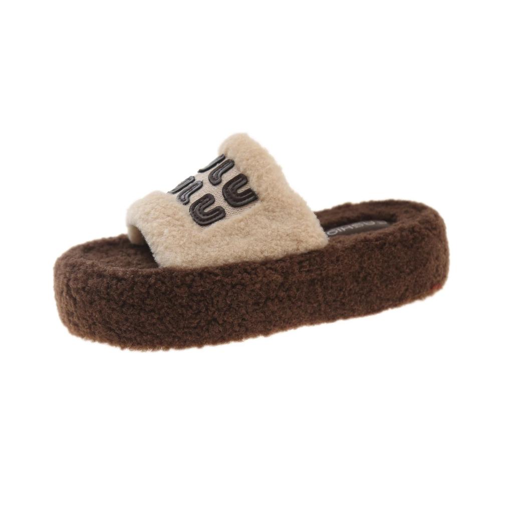 Fashion 2025 New Chunky Platform Fur Slippers Women Autumn Thick Bottom Furry Outdoor Slippers Woman Short Plush Designer Shoes