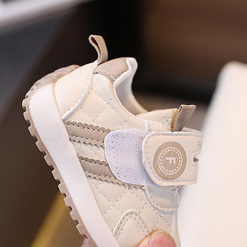 Unisex Baby Soft-Soled Walking Shoes, Spring/Autumn Single Shoes, Infant White Sneakers 0-1-2 Years Old, Agility Shoes.