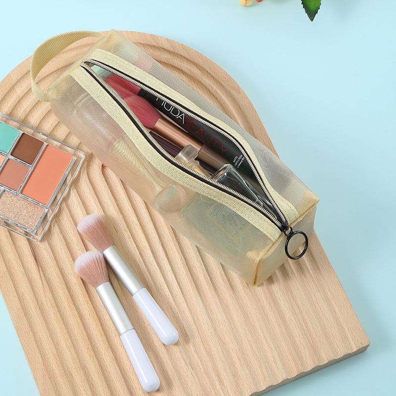 Portable Black Mesh Makeup Brush Bag for Eyebrow, Eyeliner, Eyeshadow & Powder Brushes