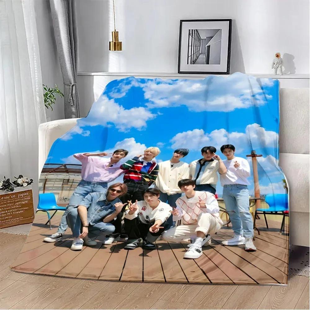 Stray Kids KPOP Printed Throw Blanket Soft Warm Perfect for Home Travel Picnics and Birthdays