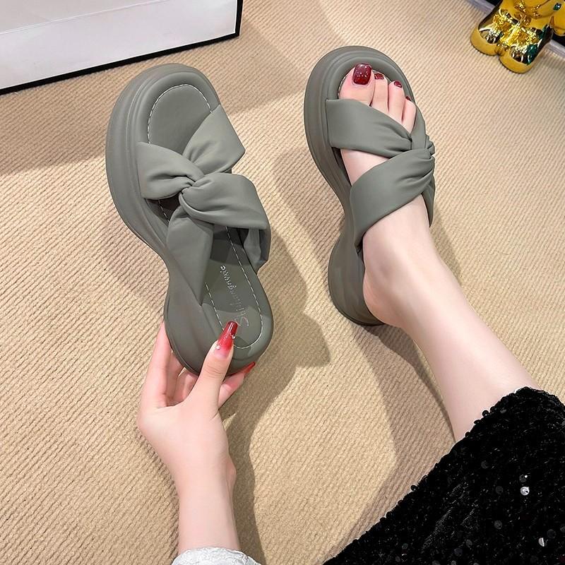 Fashion Beach Shoes Ladies' Slippers Luxury Slides Platform Low Slipers Women Rubber Flip Flops Sabot Designer 2025 Hawaiian PU Rome Hoo