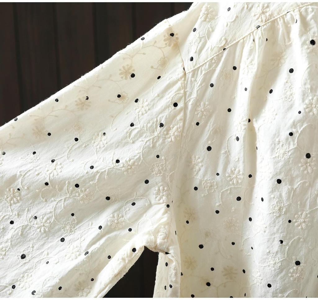 Women's Spring 2026 Polka Dot Lace Collar Cotton Shirt with Embroidered Jacquard Design