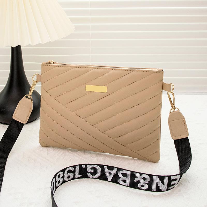 

Fashion pattern single shoulder crossbody women s bag trendy versatile small square bag хаки