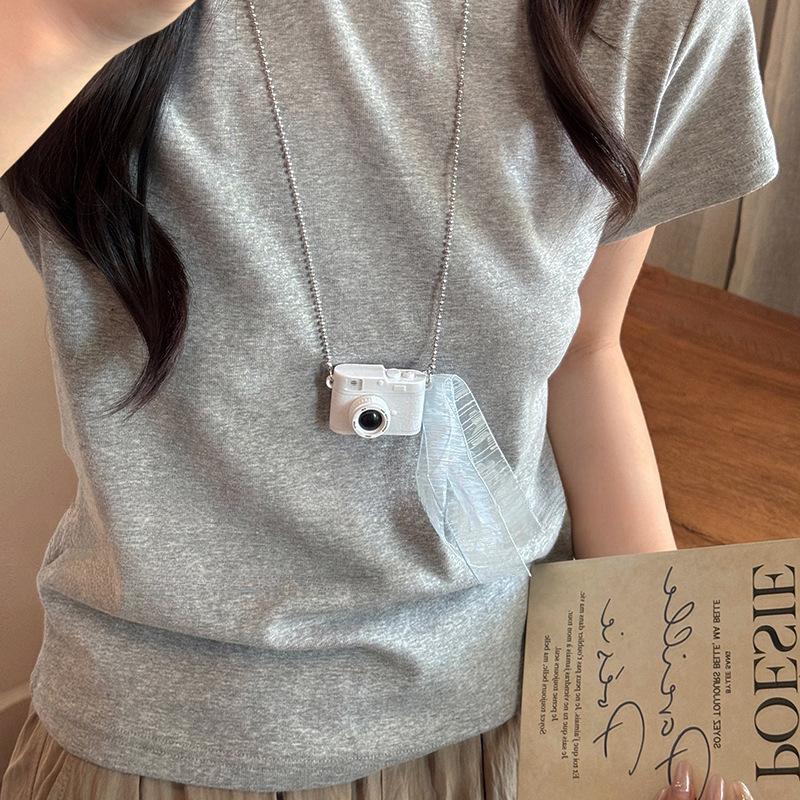 Dopamine Color Flower Love Necklace Summer Small Fresh Long Collarbone Chain Holiday Sweet Girl Heart Necklace