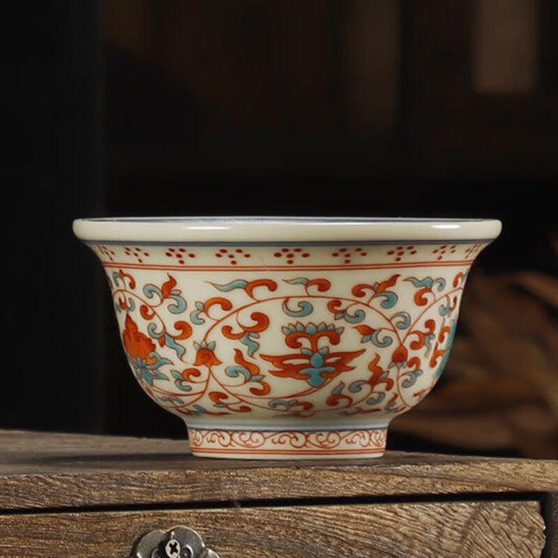 Deouxingguang Ceramic Gongfu Tea Cup - Intertwined Lotus