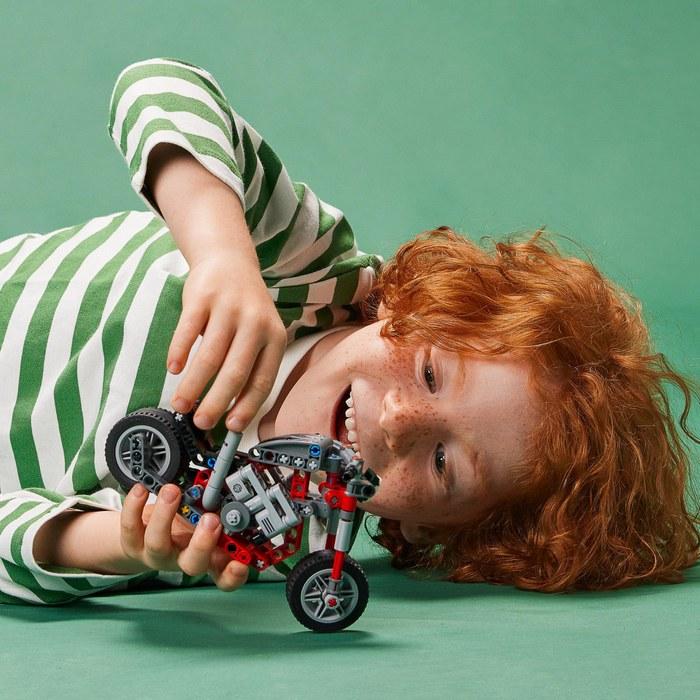 LEGO Technic Motorcycle 42132 Multicolor